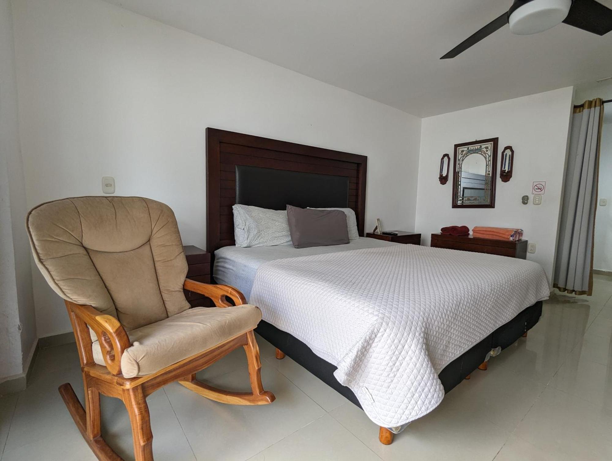 Villa Aurora Beautiful Beachfront Apartment Cancún Exterior foto